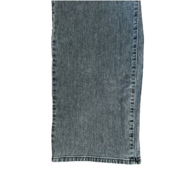 NEW Banana Republic Mid-Rise Cargo Jeans Women's Size 27/4 Grey Wash Wide Leg - Picture 3 of 8
